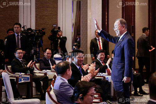 Популизм эдийн засагт сөрөг нөлөө үзүүлж байна